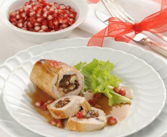 Involtini di tacchino con datteri e melagrana